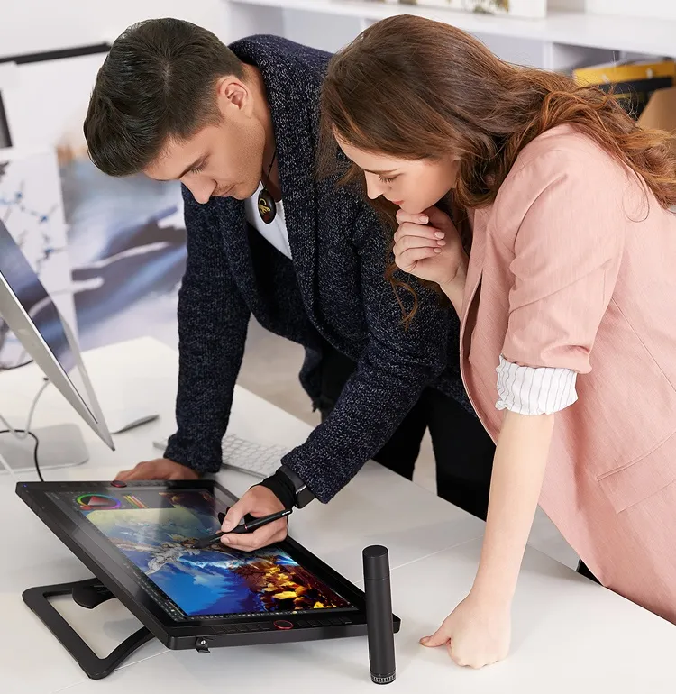 XP-Pen Artist 22R Pro Drawing Tablet With 21.5'' Screen – 8192 Pressure Tilt